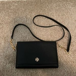 NWOT Tory Burch Chain Link Wallet Crossbody